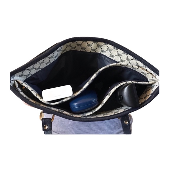 Vintage VR Classic Monogram Tote Bag 💼 - Picture 5 of 7